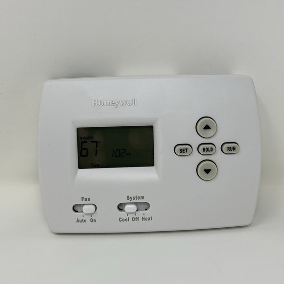 Honeywell Other - Honeywell PRO 4000 TH4110D1007 Programmable Thermostat Tested Used